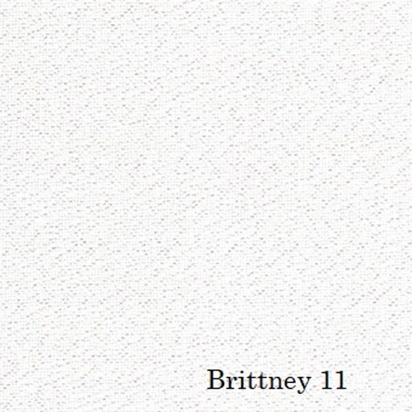 Brittney 3270